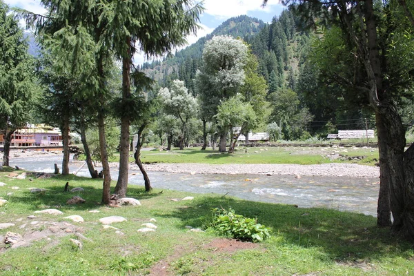 betab-valley-kashmir